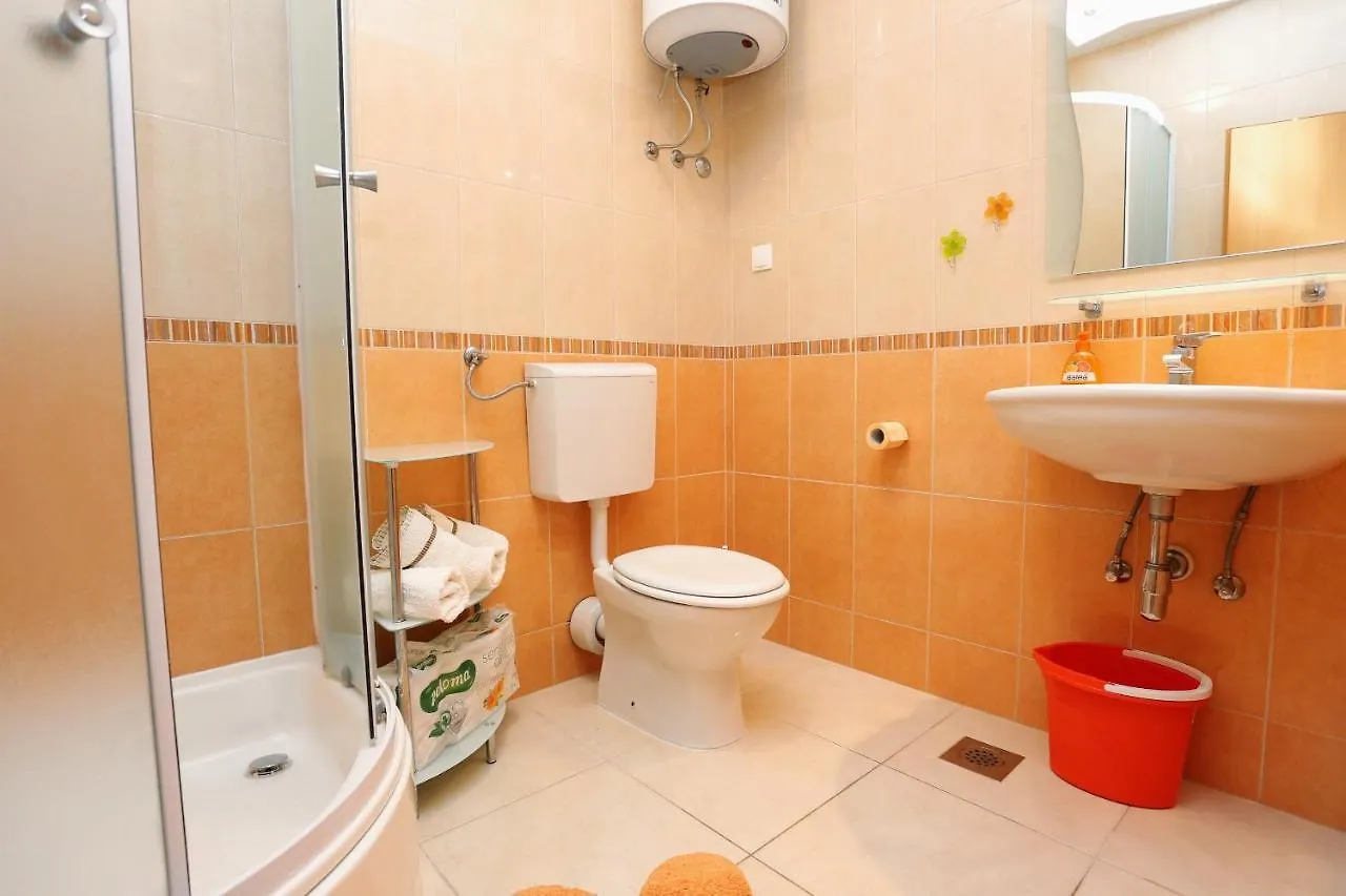 Apartments By The Sea Seget Vranjica, Trogir - 10328