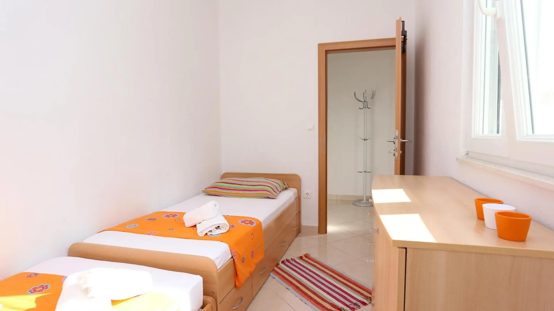 Apartments By The Sea Seget Vranjica, Trogir - 10328